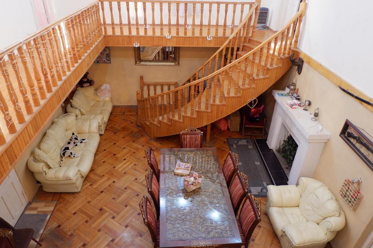 Rezo'S Ranch Apartman Samtredia Kültér fotó