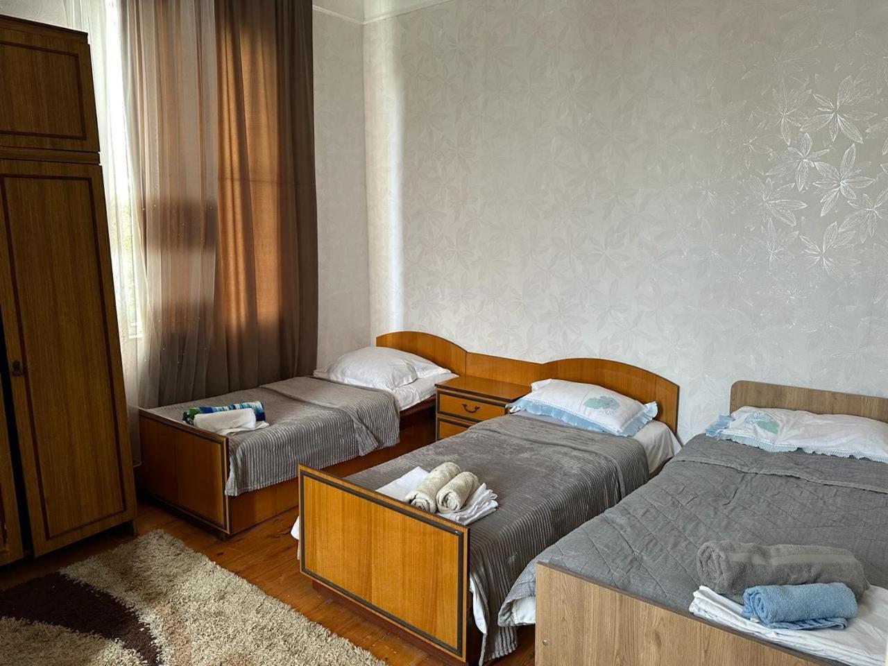 Rezo'S Ranch Apartman Samtredia Kültér fotó