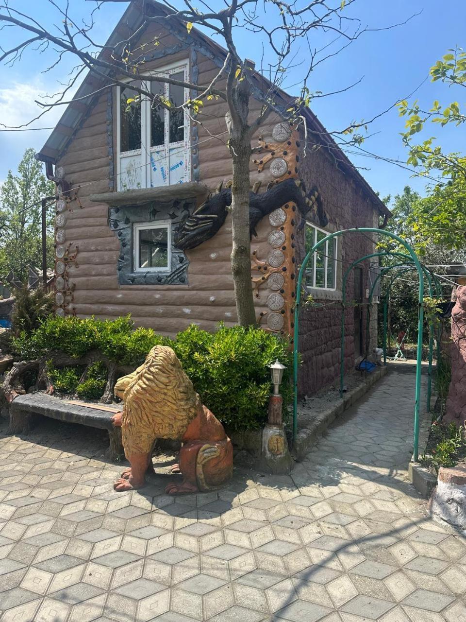Rezo'S Ranch Apartman Samtredia Kültér fotó
